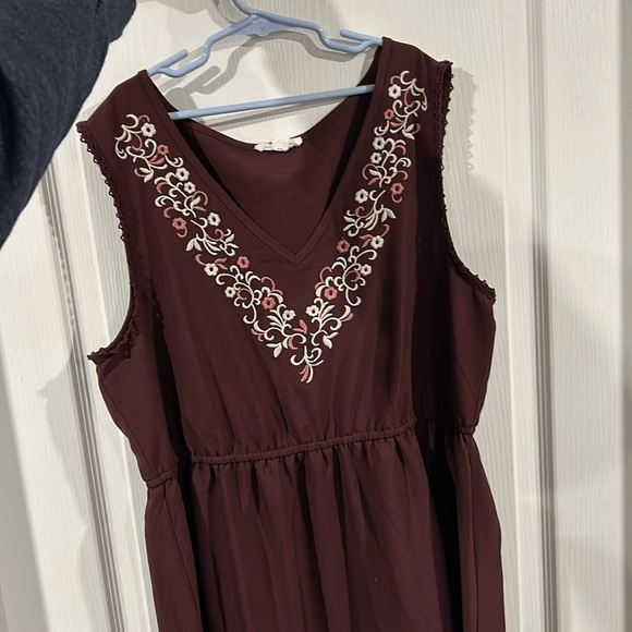 Tank Top - Picture 2 of 6